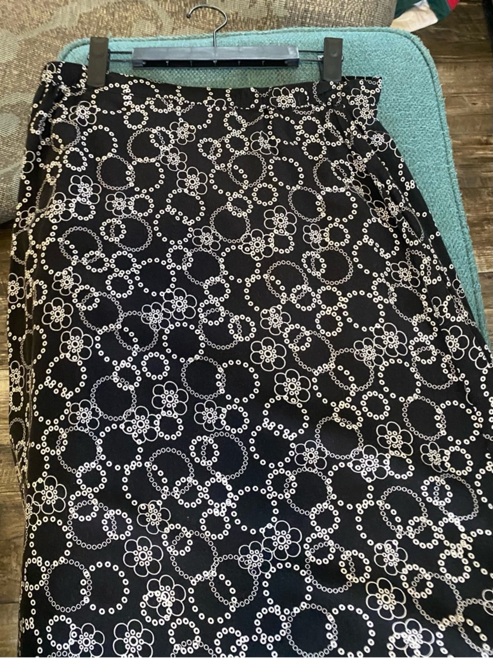Christopher & Banks Black Midi Skirt w White Floral Dot Pattern black buttons